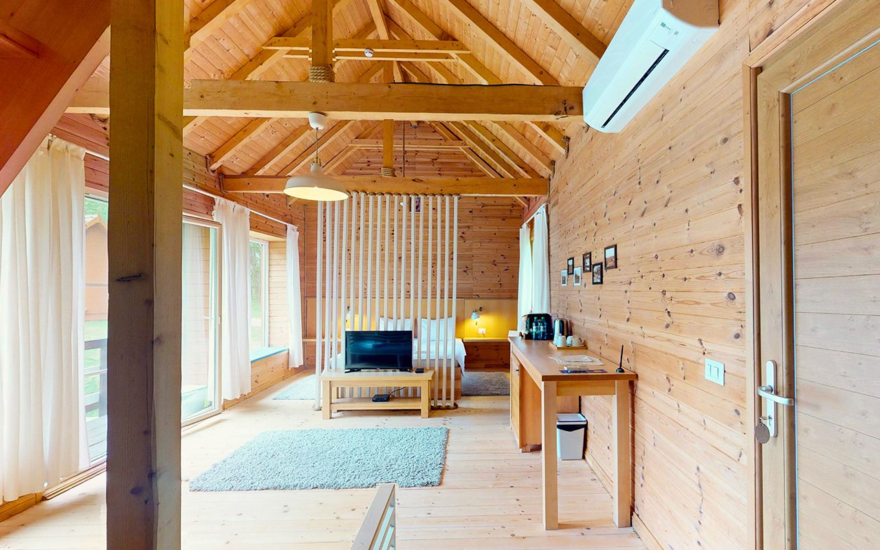 Bungalou Litcov Zaga Zaga Sat 02 42811bba