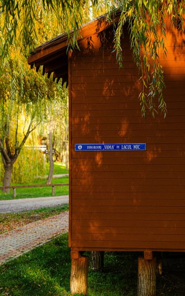 bungalou vama lac mic zaga 962065ff
